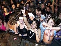 тема сисек раскрыта!